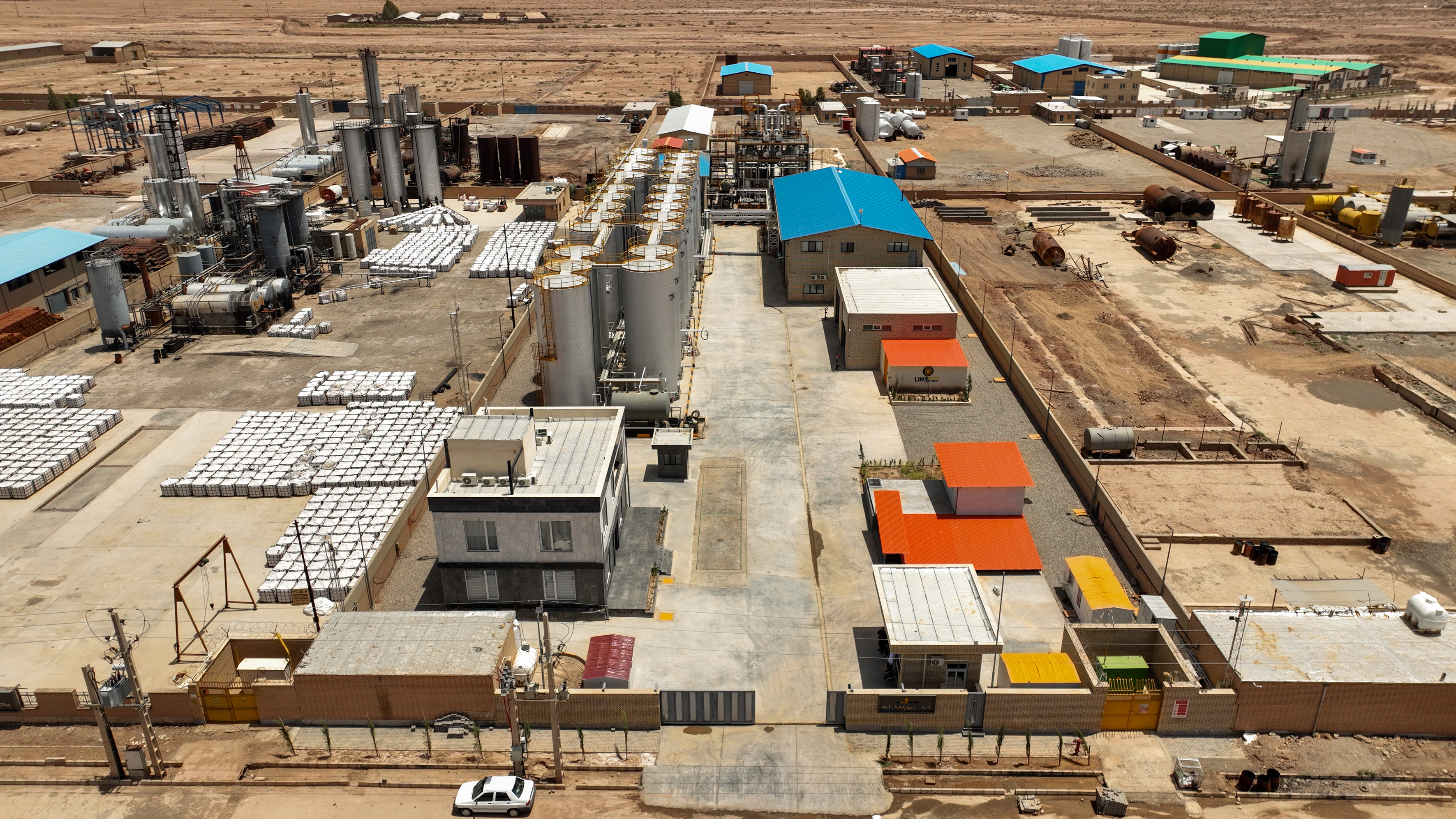Aradan refinery aerial view