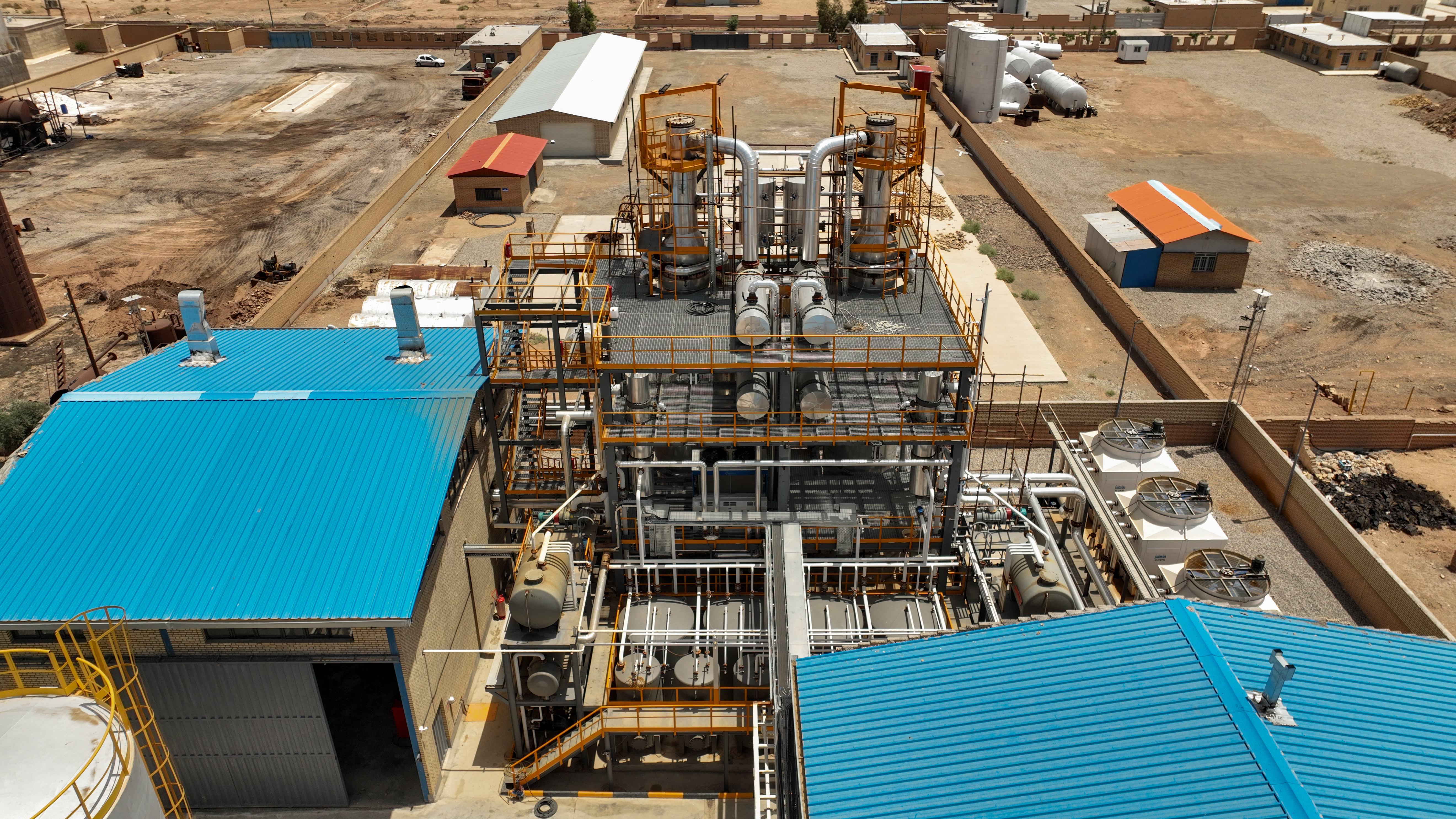 Aradan refinery aerial view